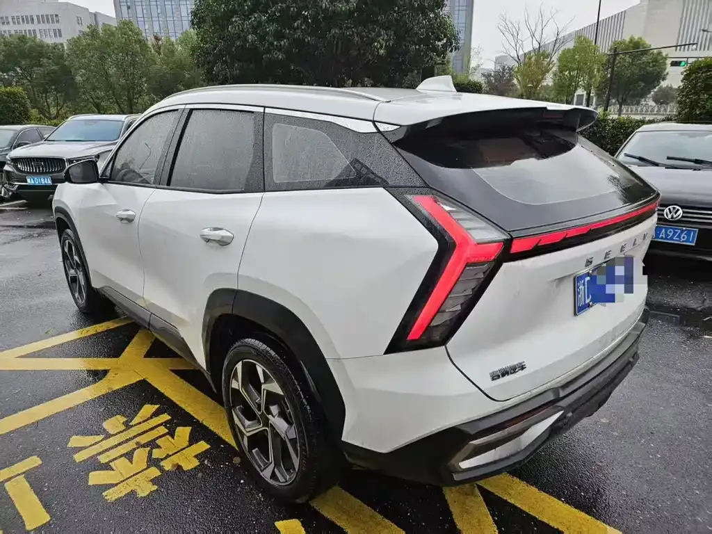 Geely Boyue L 2024 из CN, фото 2