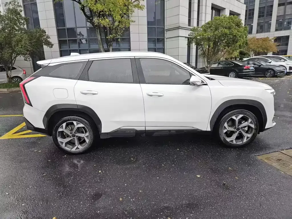 Geely Boyue L 2024 из CN, фото 5