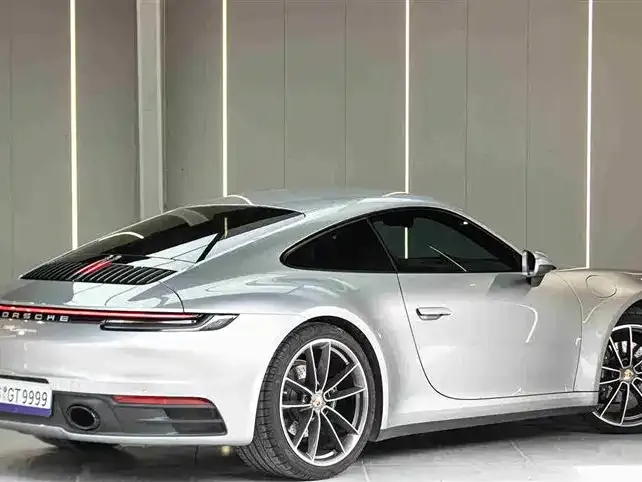 Porsche 911 2023 из CN, фото 6