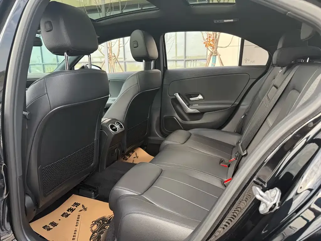 Mercedes-Benz A-Class 2022 из CN, фото 5