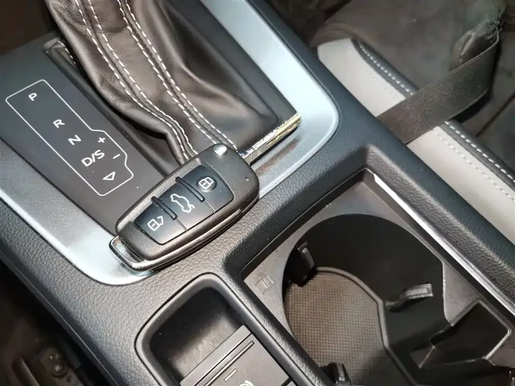 Audi Q3 2021 из CN, фото 9
