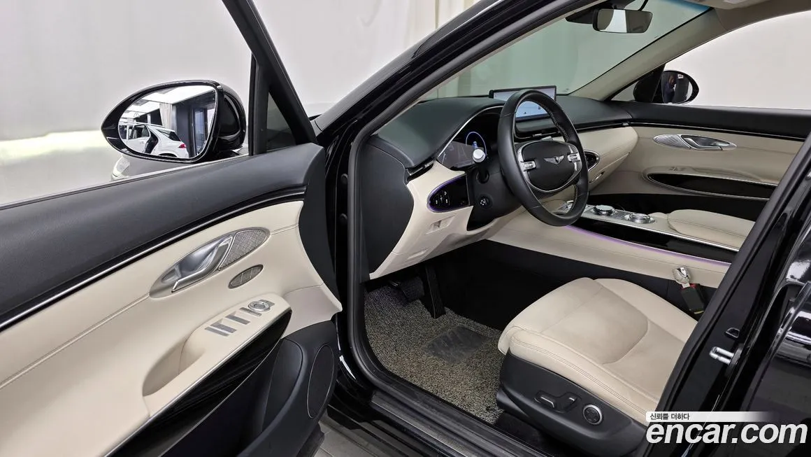 Genesis GV70 — фото 10
