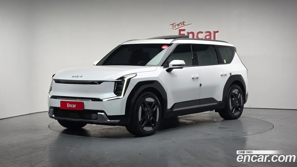 Kia EV9 2024 из KR, фото 1