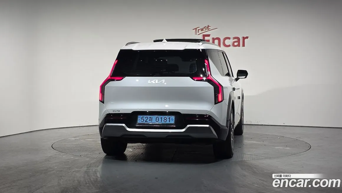 Kia EV9 2024 из KR, фото 4