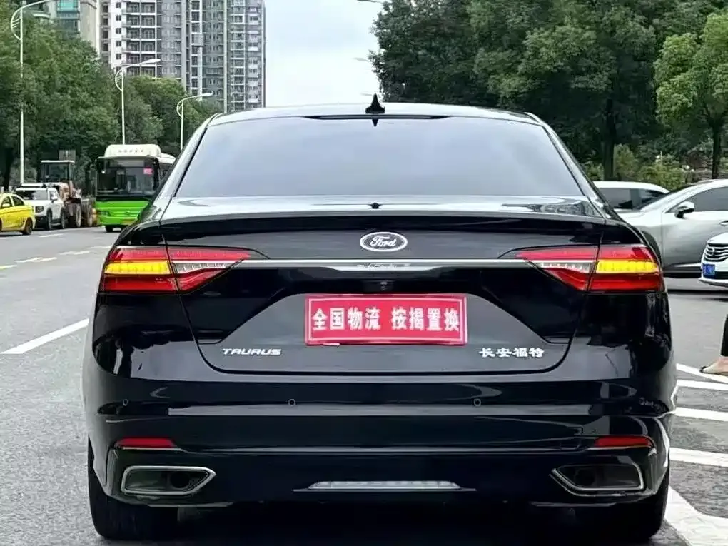 Ford Taurus 2021 из CN, фото 2