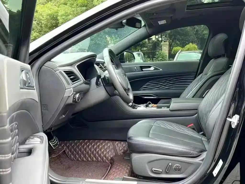 Ford Taurus 2021 из CN, фото 5