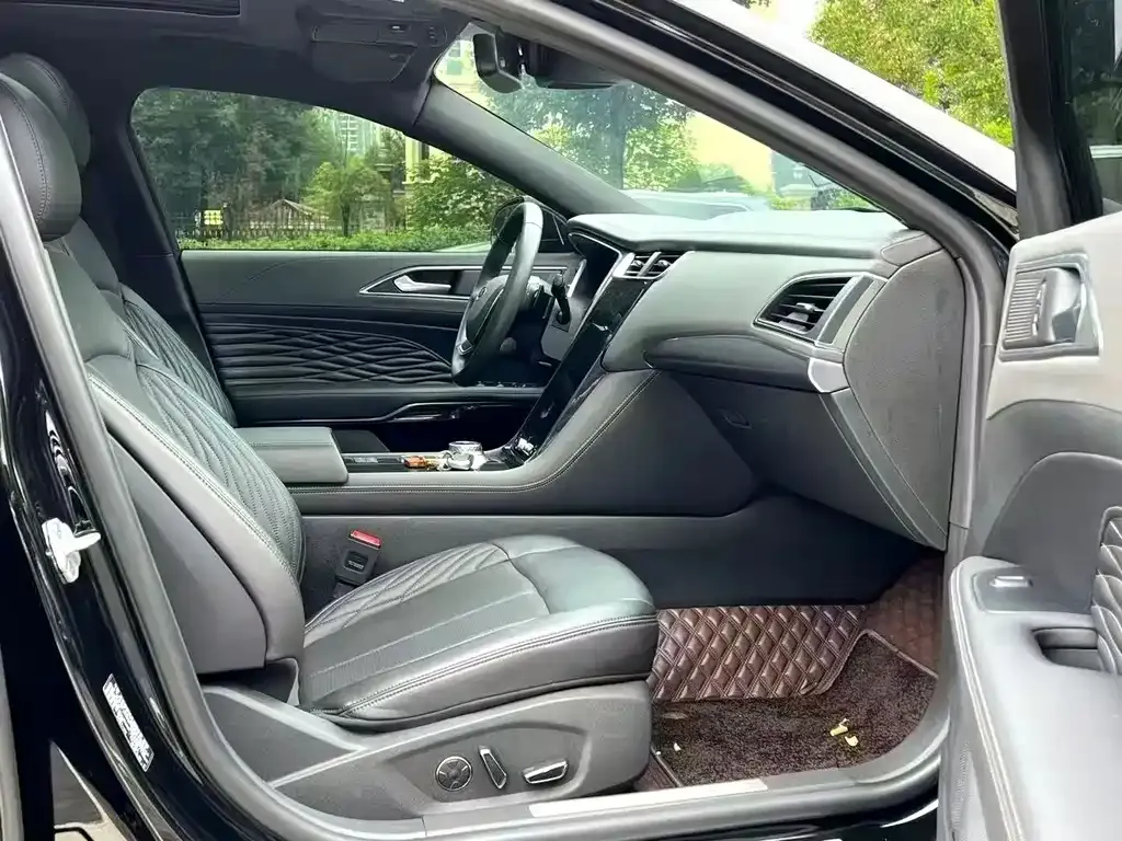 Ford Taurus 2021 из CN, фото 7