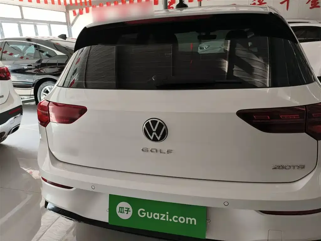 Volkswagen Golf 2023 из CN, фото 6
