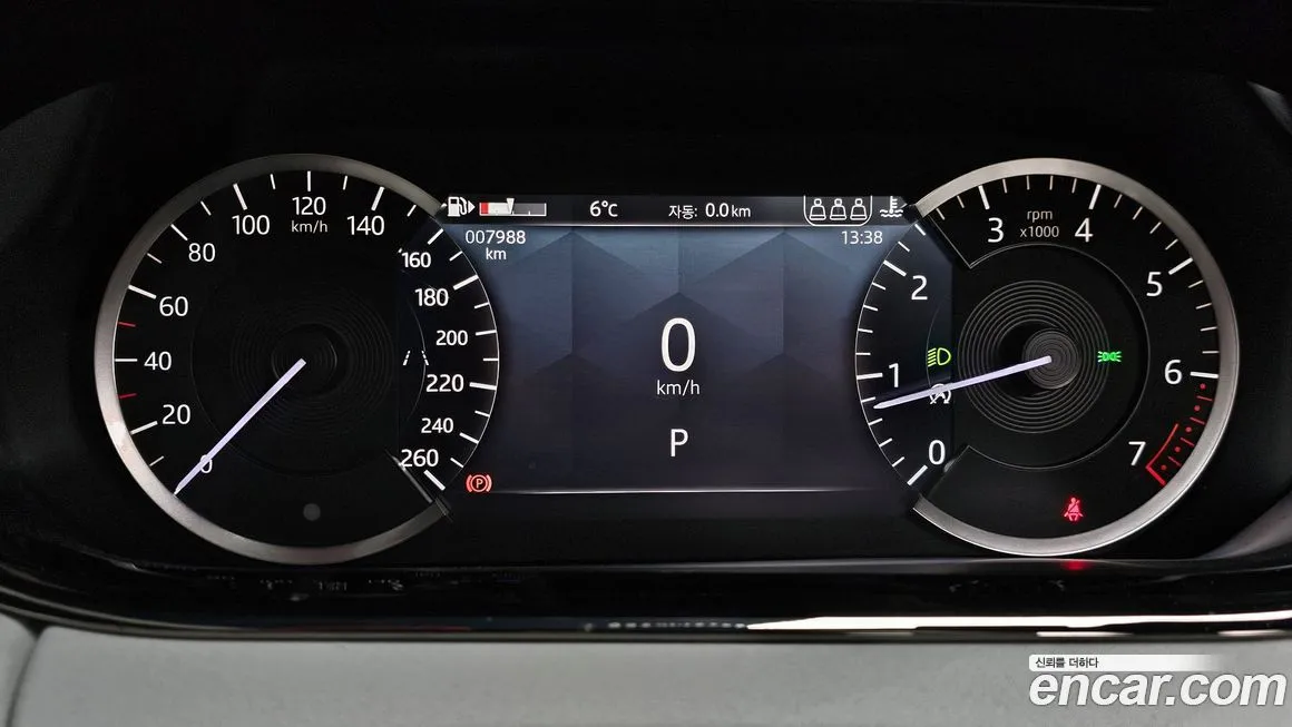 Land Rover Range Rover Evoque 2023 из KR, фото 8