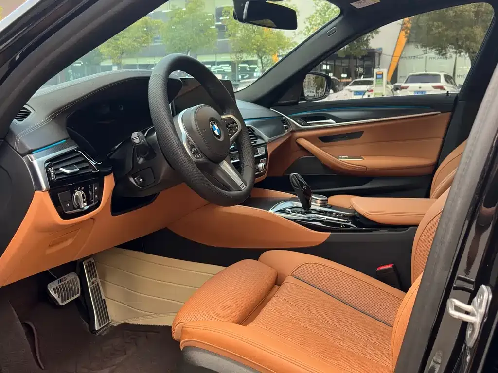 BMW 5 Series New Energy 2022 из CN, фото 4