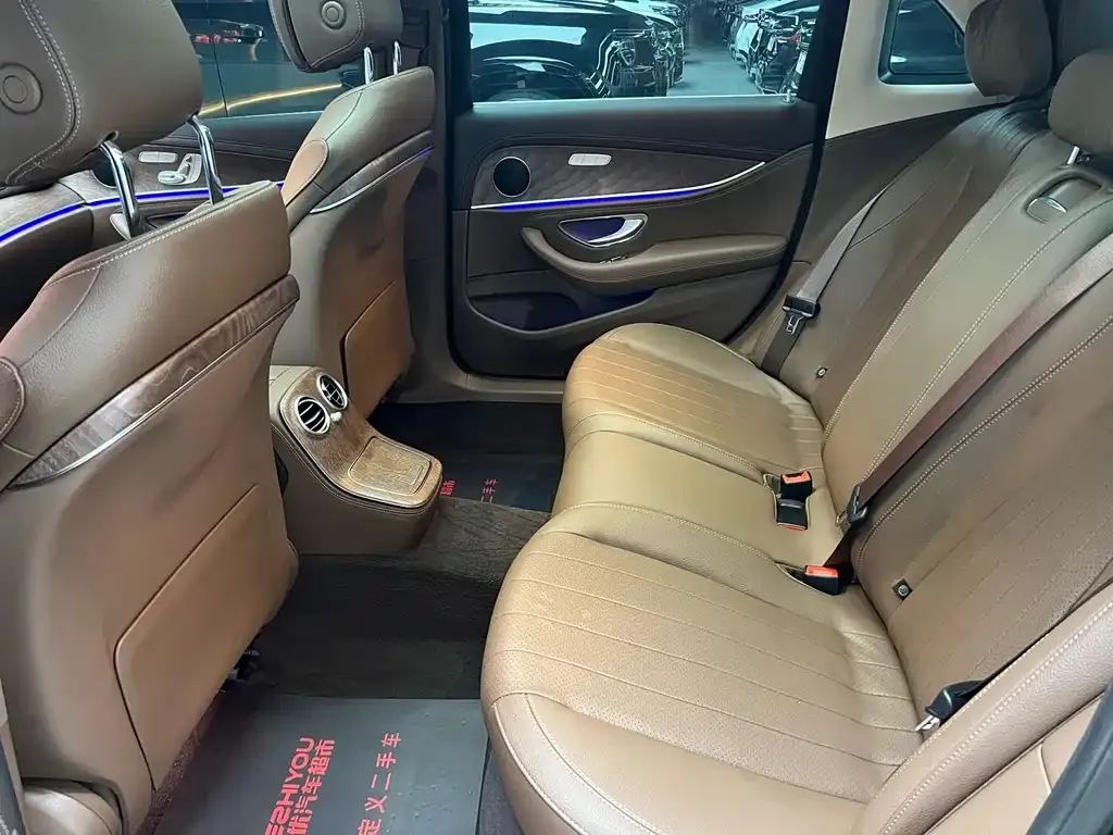 Mercedes-Benz E-Class 2022 из CN, фото 10
