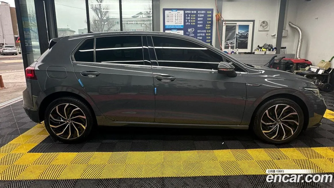 Volkswagen Golf 2022 из KR, фото 6