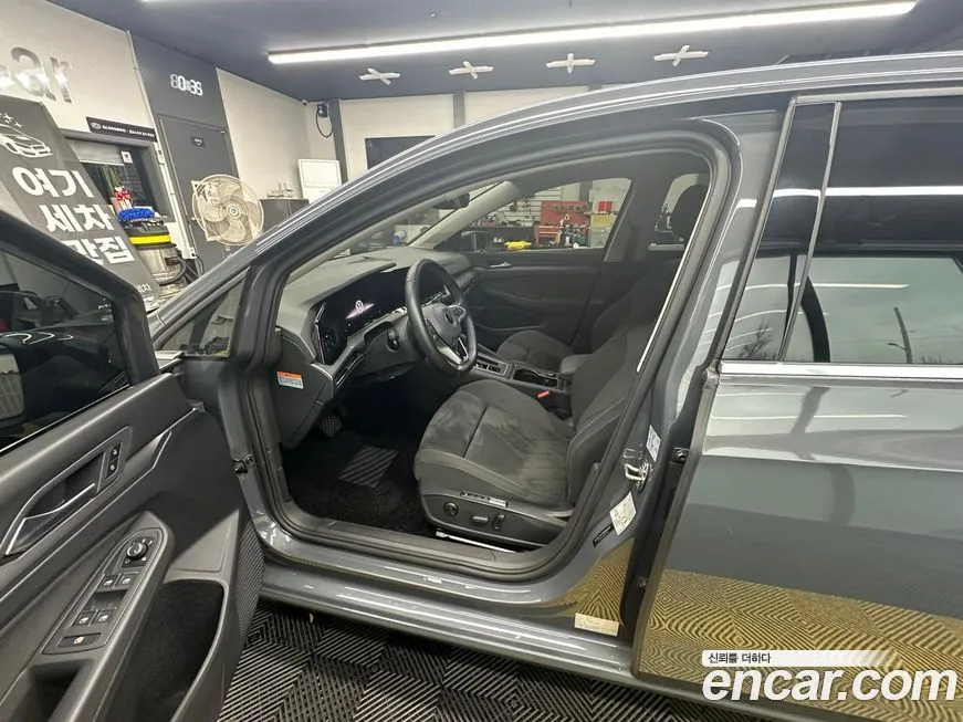 Volkswagen Golf 2022 из KR, фото 9