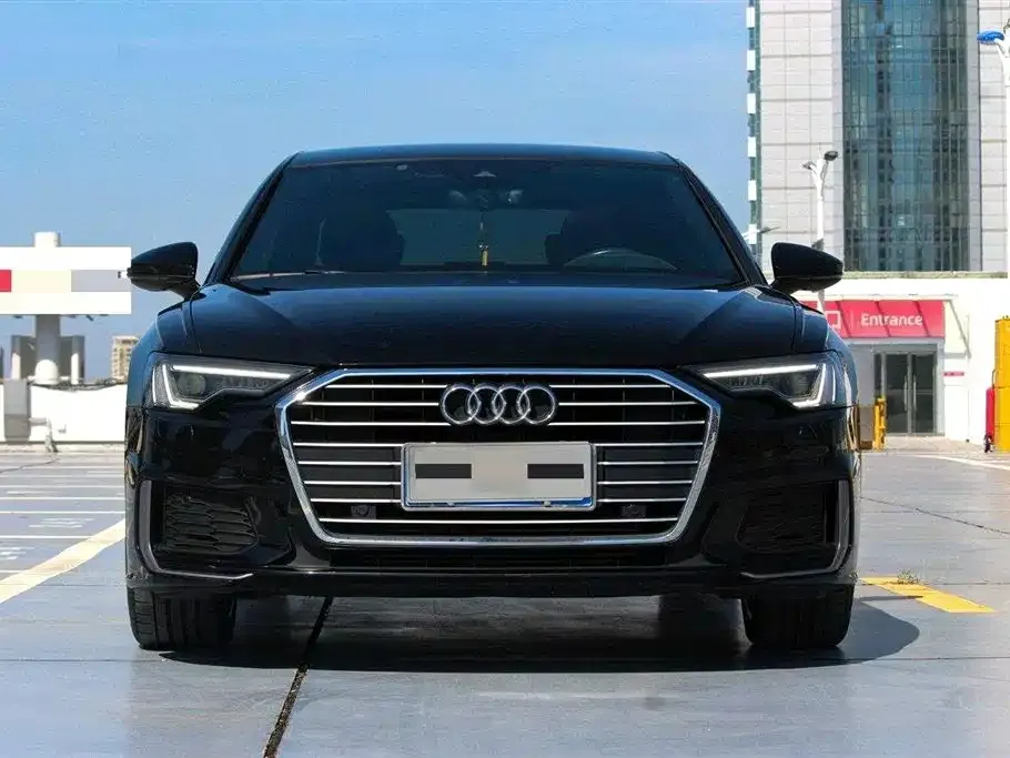 Audi A6L 2022 из CN, фото 4