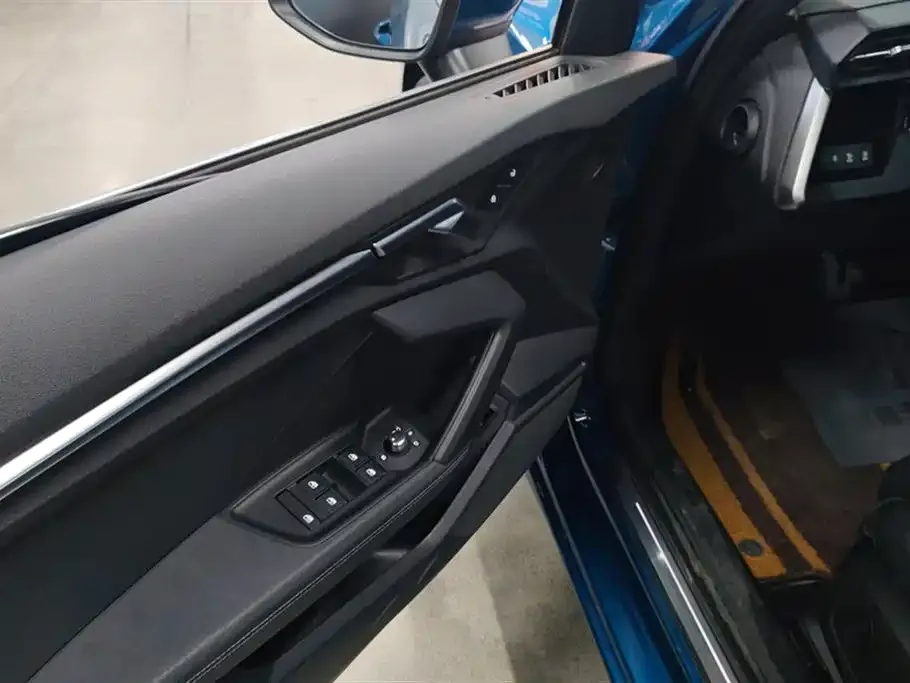 Audi A3 2021 из CN, фото 7