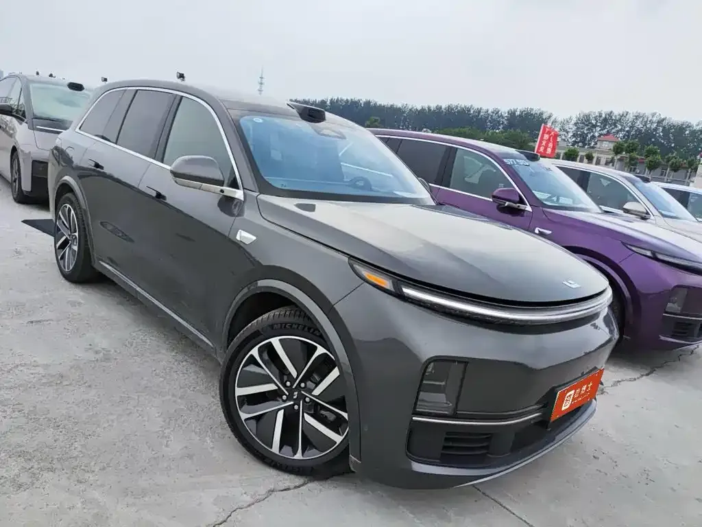 Li Auto L8 2024 из CN, фото 2