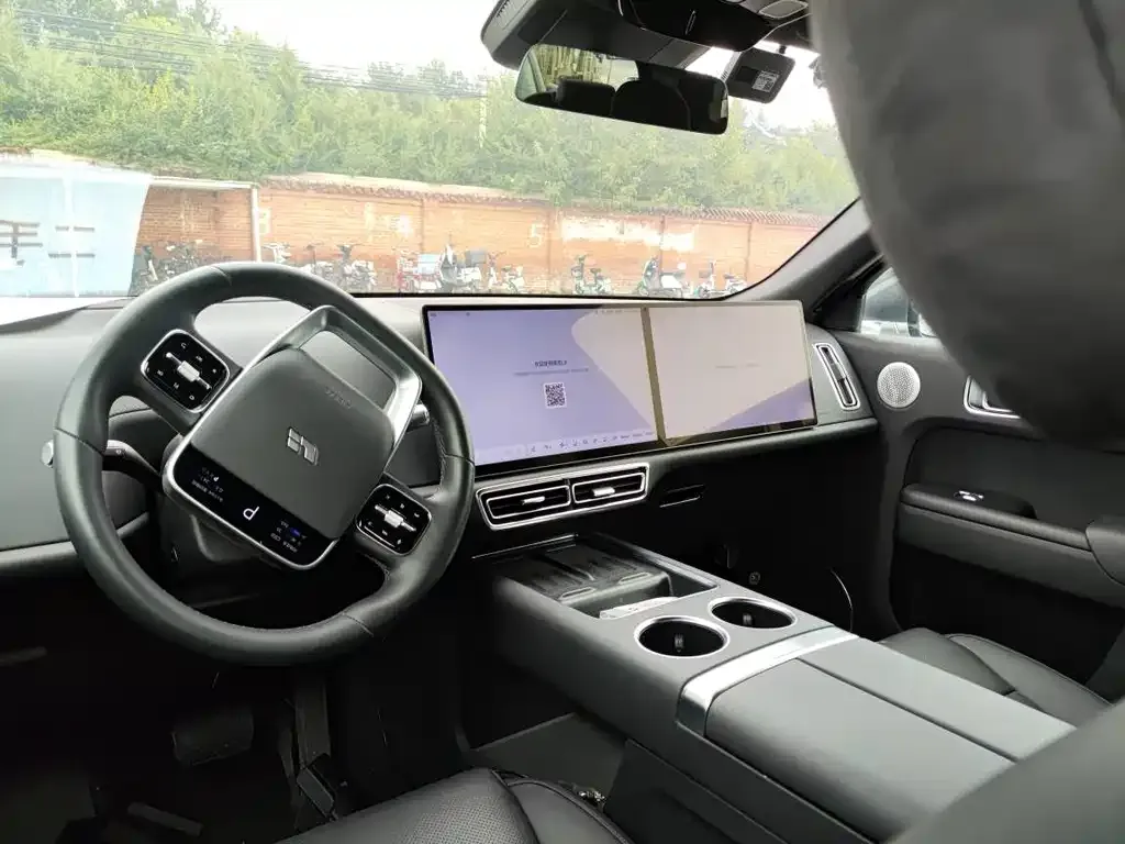 Li Auto L8 2024 из CN, фото 7