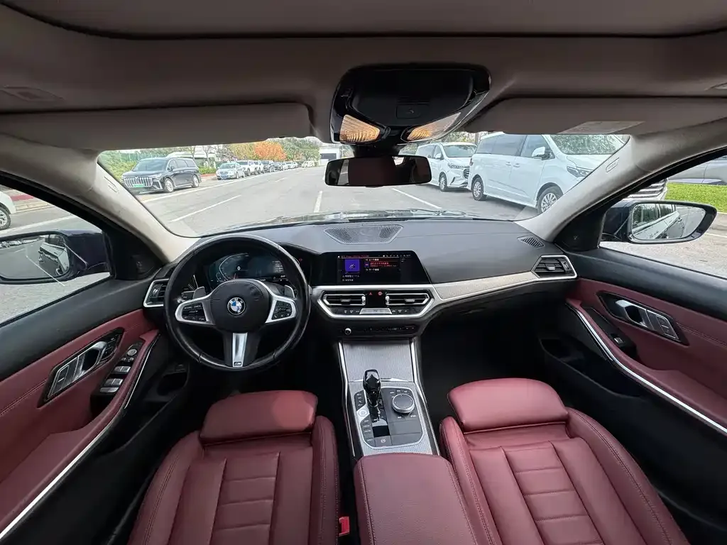 BMW 3 Series 2021 из CN, фото 6