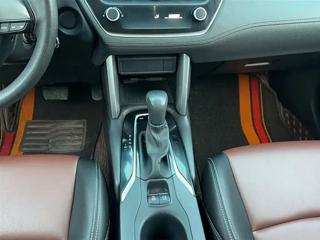 Toyota Frontlander 2022 из CN, фото 10