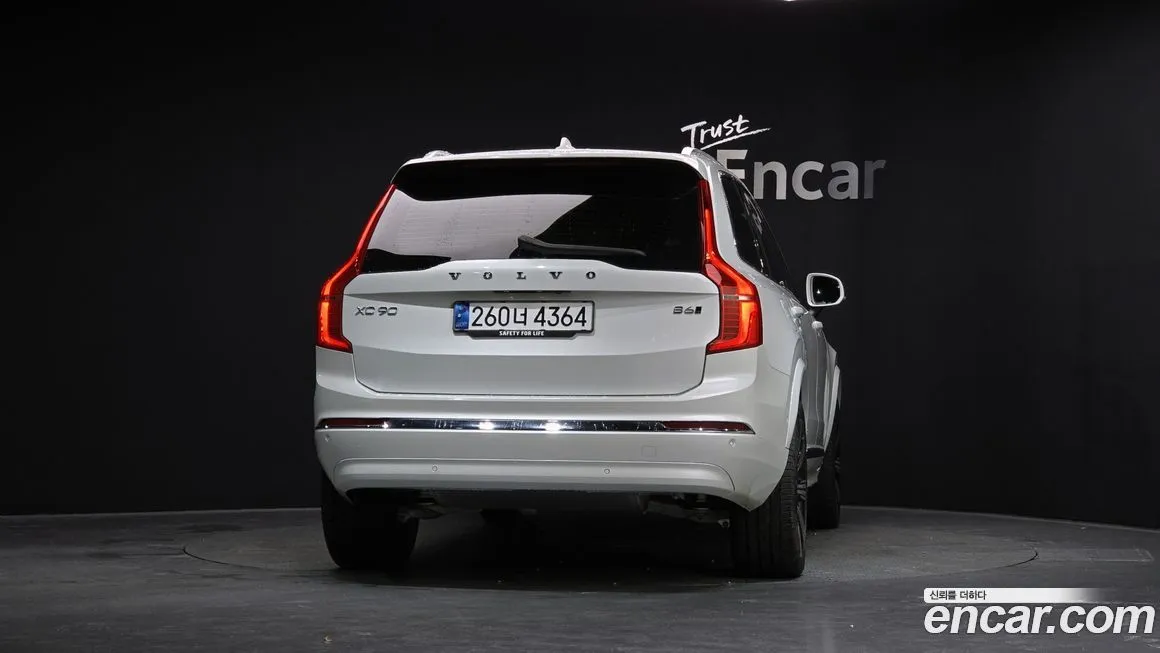 Volvo XC90 — фото 4