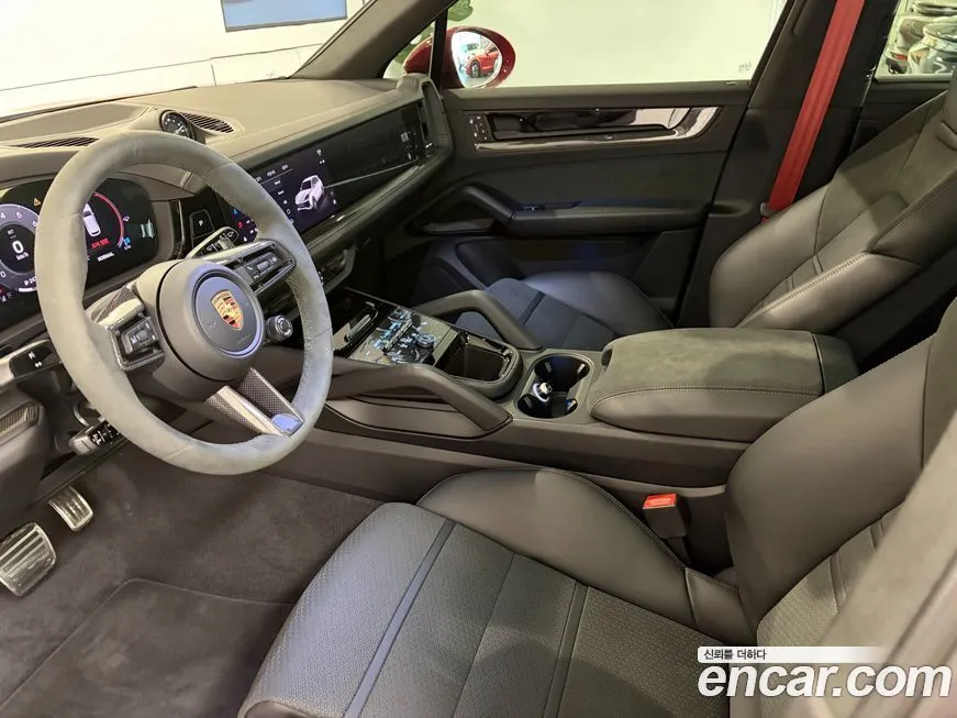 Porsche Cayenne 2025 из KR, фото 7