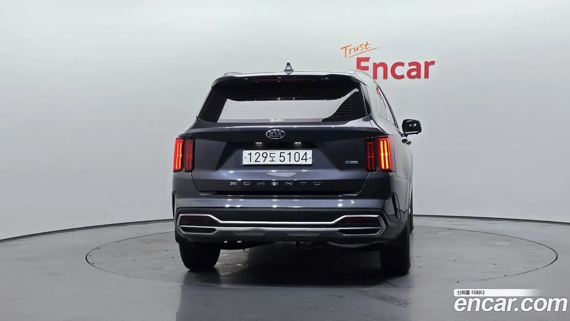 Kia Sorento — фото 4