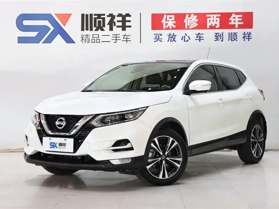 Nissan Qashqai — фото 1