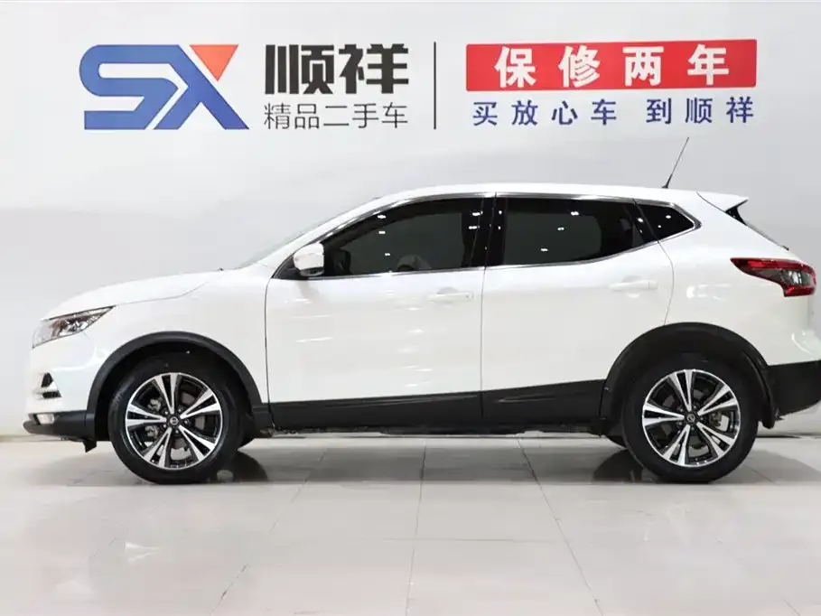 Nissan Qashqai — фото 4