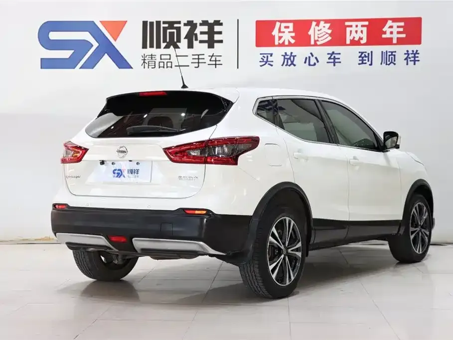 Nissan Qashqai — фото 5