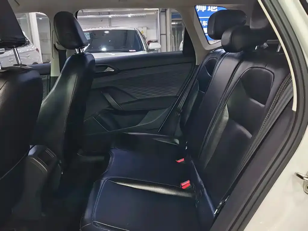 Volkswagen Tharu 2022 из CN, фото 8