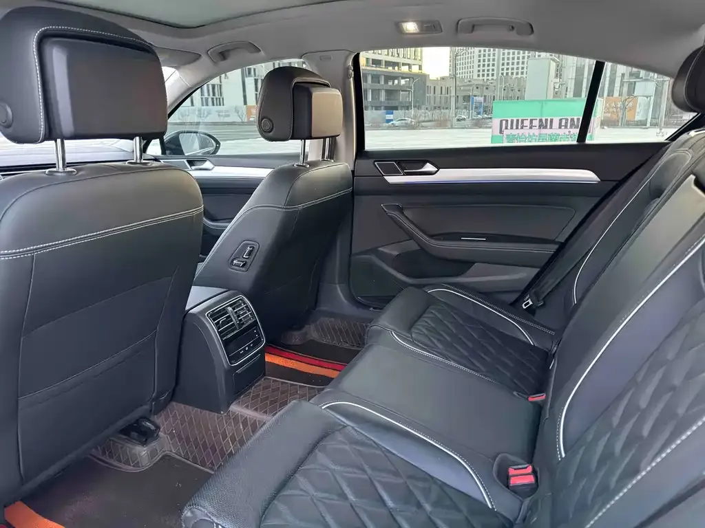 Volkswagen Magotan GTE PHEV 2023 из CN, фото 5