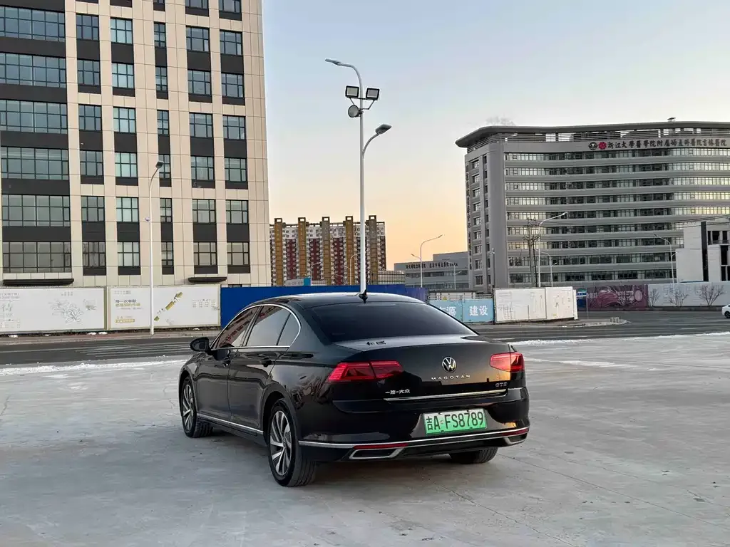 Volkswagen Magotan GTE PHEV 2023 из CN, фото 7