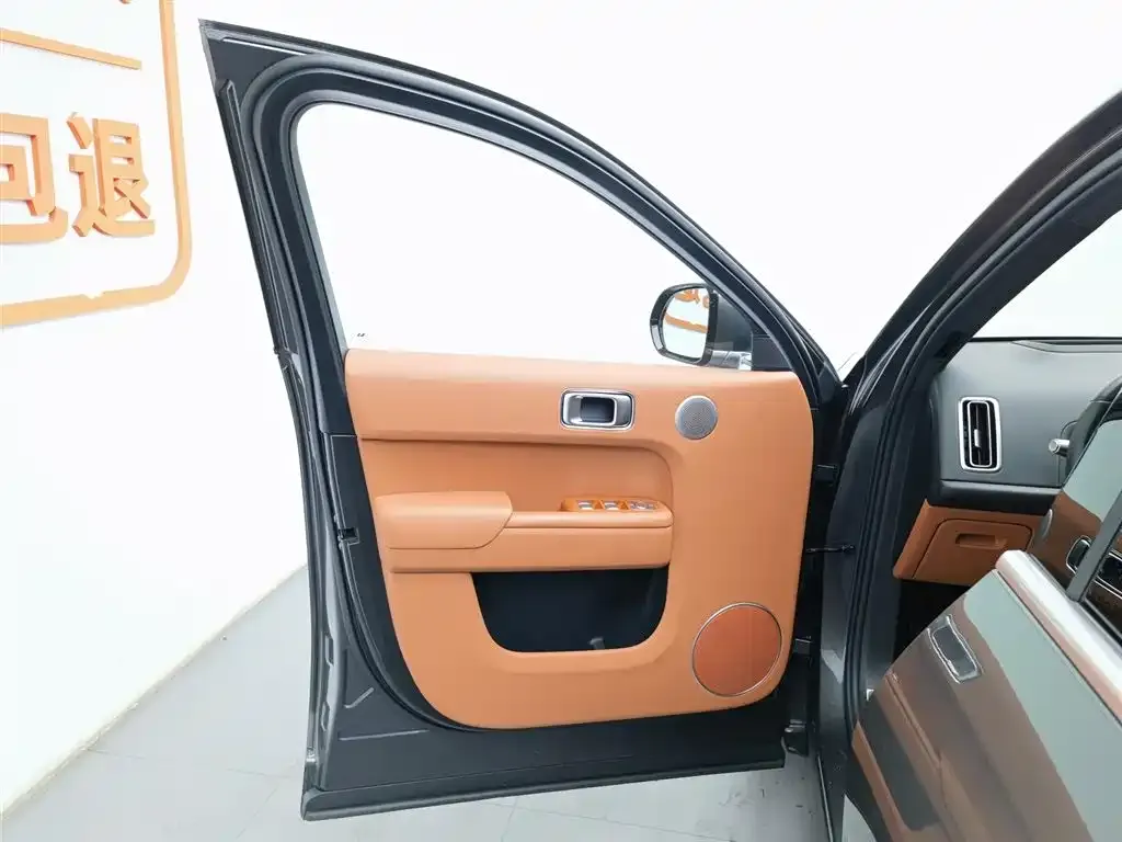 Li Auto L8 2024 из CN, фото 8