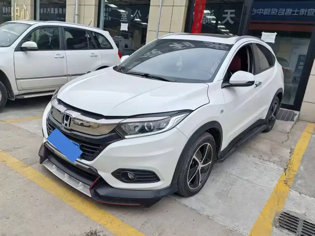 Honda Vezel 2021 из CN, фото 1