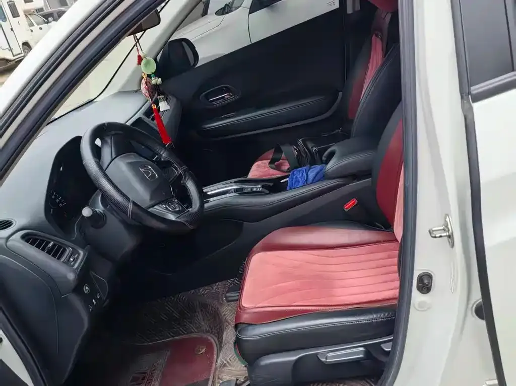 Honda Vezel 2021 из CN, фото 7