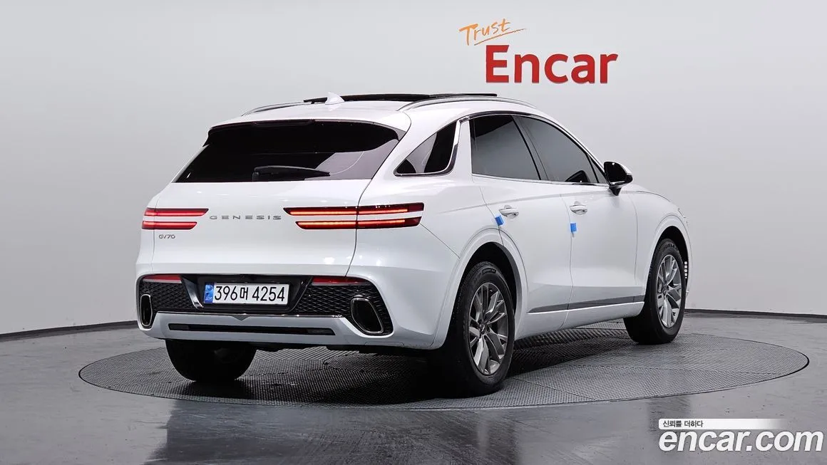 Genesis GV70 2023 из KR, фото 2