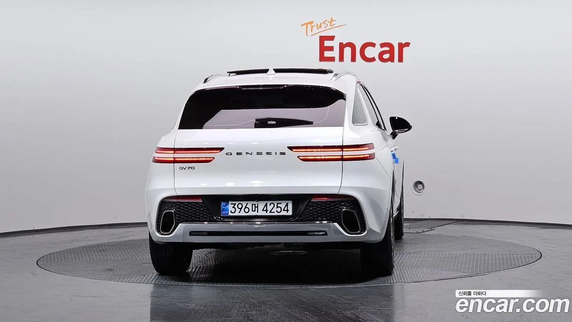 Genesis GV70 2023 из KR, фото 4