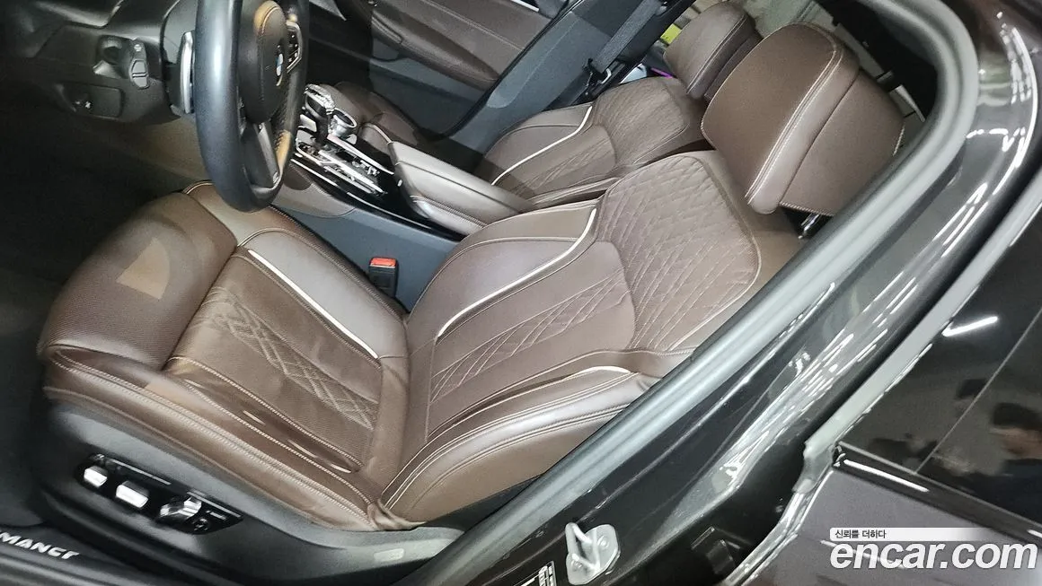 BMW 5-Series 2023 из KR, фото 3