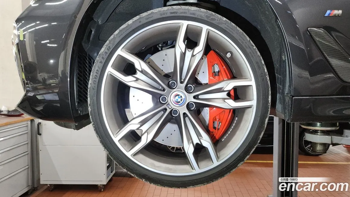 BMW 5-Series 2023 из KR, фото 4