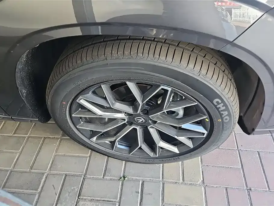 Changan UNI-Z 2025 из CN, фото 6