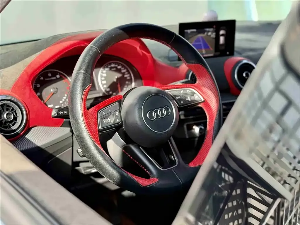 Audi Q2L 2021 из CN, фото 10