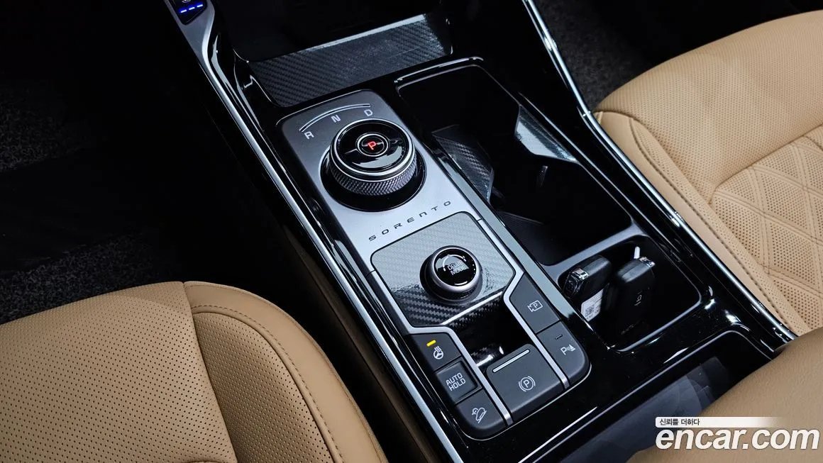 Kia Sorento — фото 9