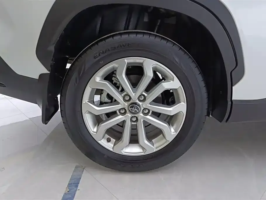 Toyota Frontlander 2024 из CN, фото 6