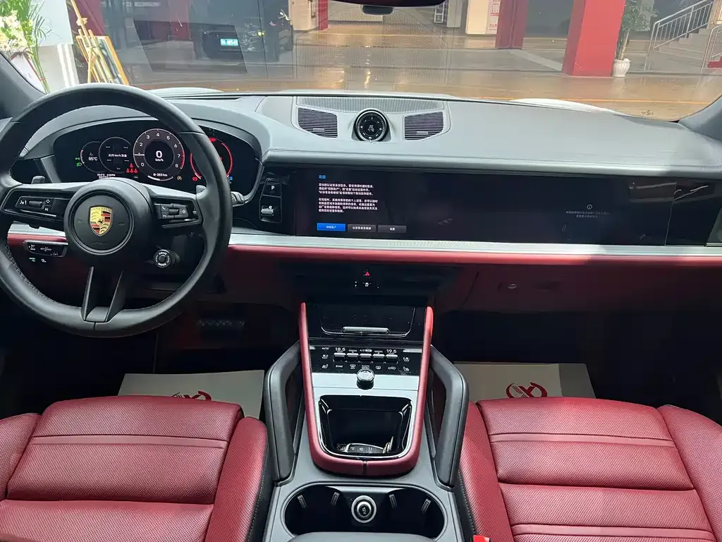 Porsche Cayenne 2024 из CN, фото 7