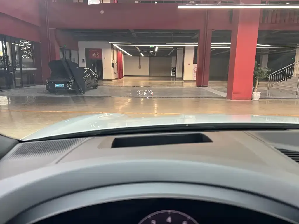 Porsche Cayenne 2024 из CN, фото 9