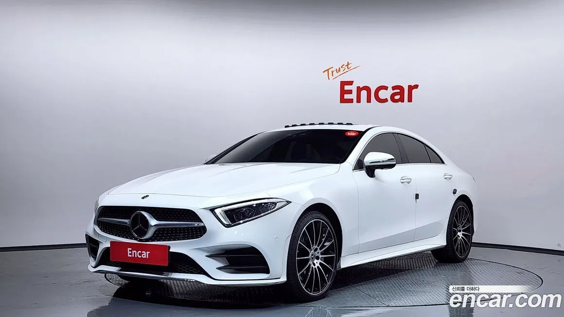 Mercedes-Benz CLS-Class — фото 1