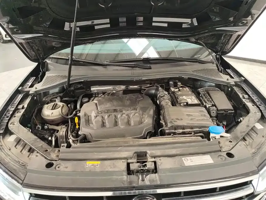Volkswagen Tiguan L 2024 из CN, фото 10