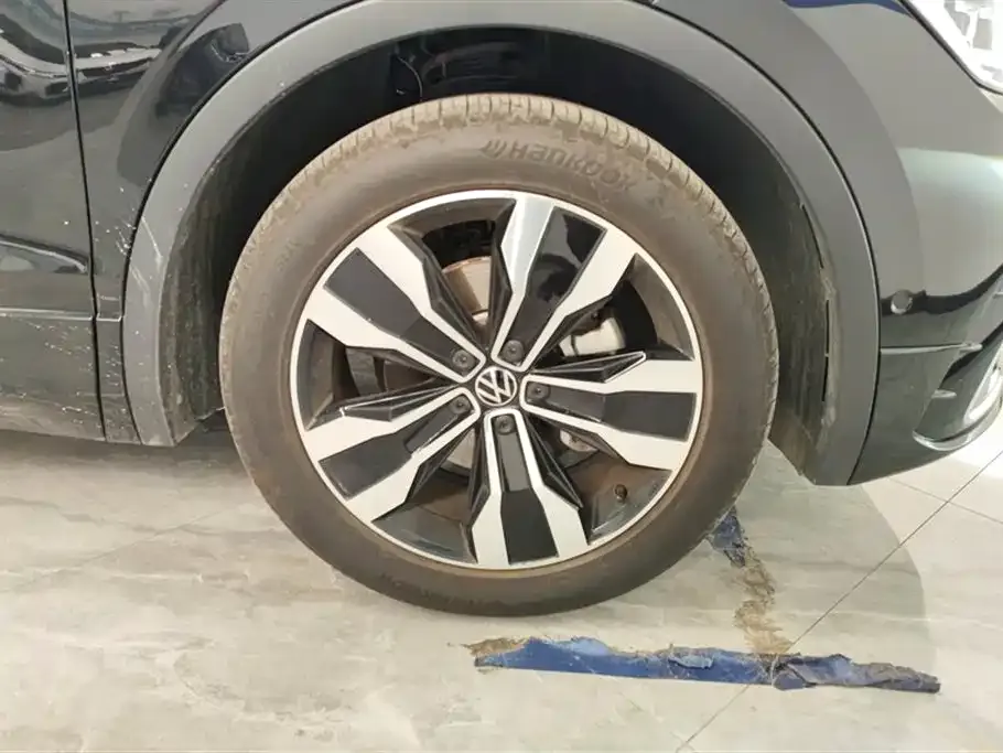 Volkswagen Tiguan L 2024 из CN, фото 6