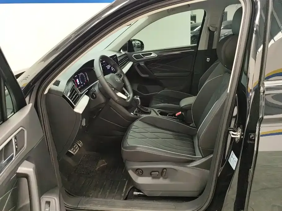 Volkswagen Tiguan L 2024 из CN, фото 9