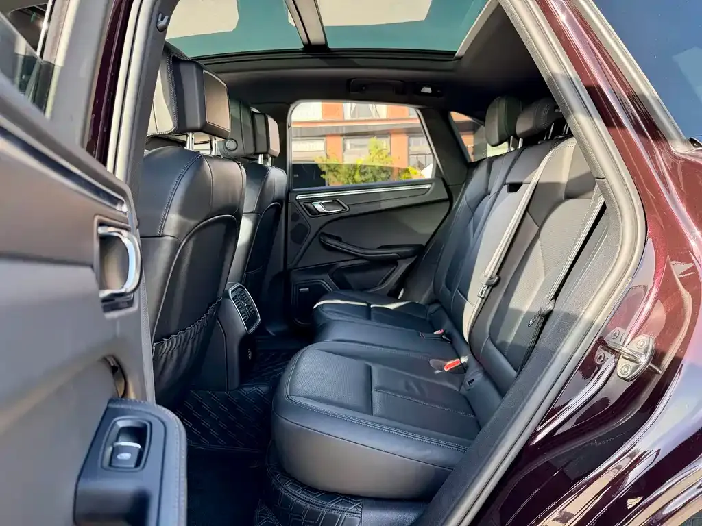 Porsche Macan 2022 из CN, фото 10
